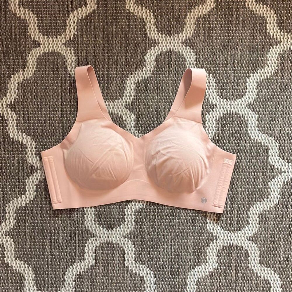 HoneyLove v-neck, soft foam wireless bra, size 1X